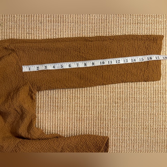 Yellow backless Madewell top - Picture 2 of 6